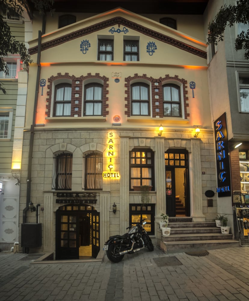 Sarnic Hotel Ottoman Mansion — Hotel building in Istanbul, Istanbul