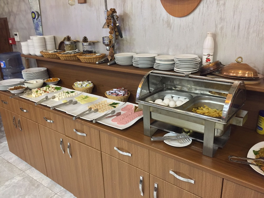 Sarnic Hotel Ottoman Mansion — Restaurant & bars in Istanbul, Istanbul