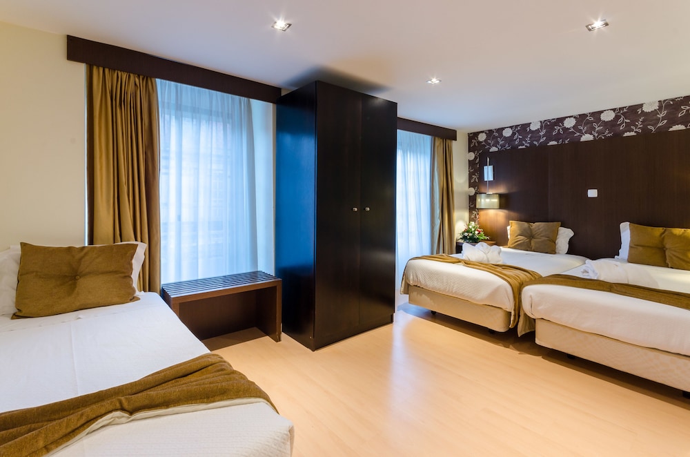 Hotel Duas Nacoes — Hotel rooms in Lisbon, Lisboa