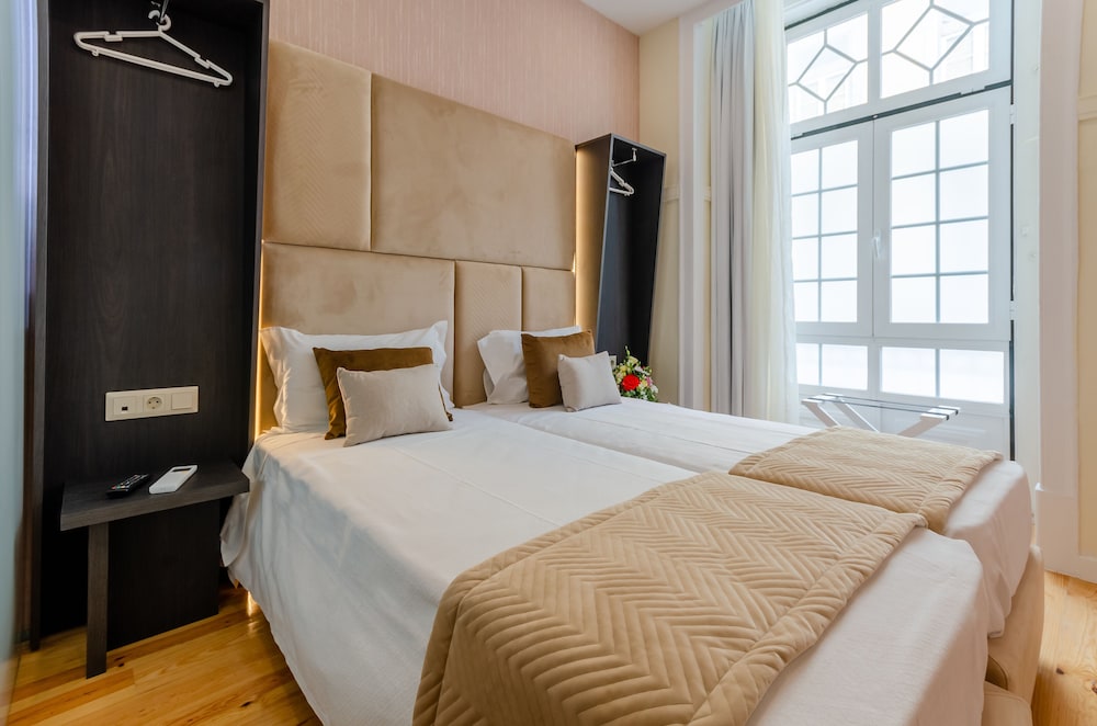 Hotel Duas Nacoes — Hotel rooms in Lisbon, Lisboa
