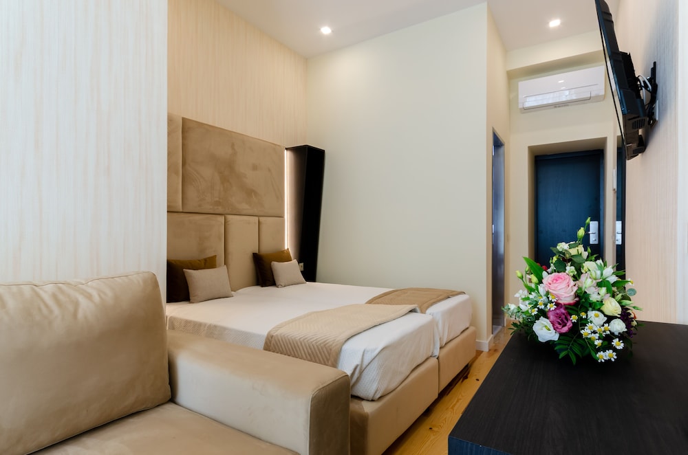 Hotel Duas Nacoes — Hotel rooms in Lisbon, Lisboa