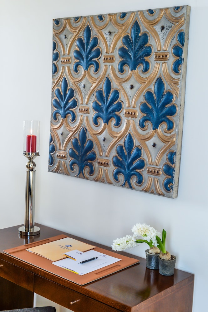 Hotel Duas Torres — Hotel rooms in Funchal, Madeira