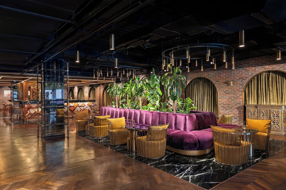Hyatt Regency Dubai Creek Heights Residences — Restaurant & bars in Dubai