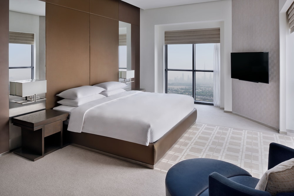 Hyatt Regency Dubai Creek Heights Residences — Hotel rooms in Dubai
