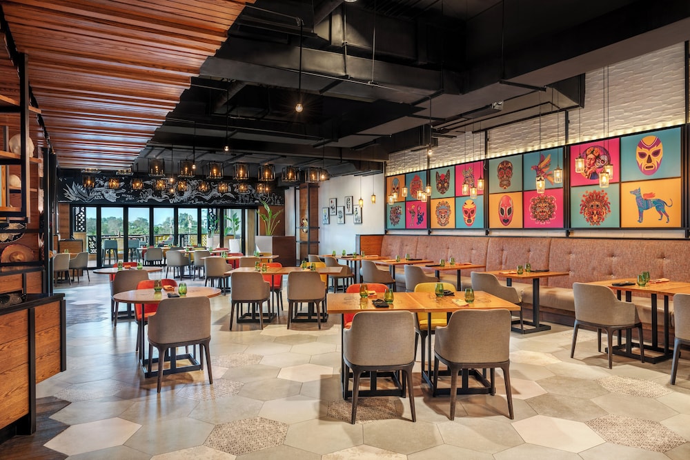 Hyatt Regency Dubai Creek Heights Residences — Restaurant & bars in Dubai