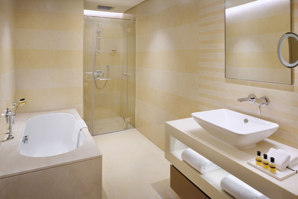 Hyatt Regency Dubai Creek Heights Residences — Hotel rooms in Dubai