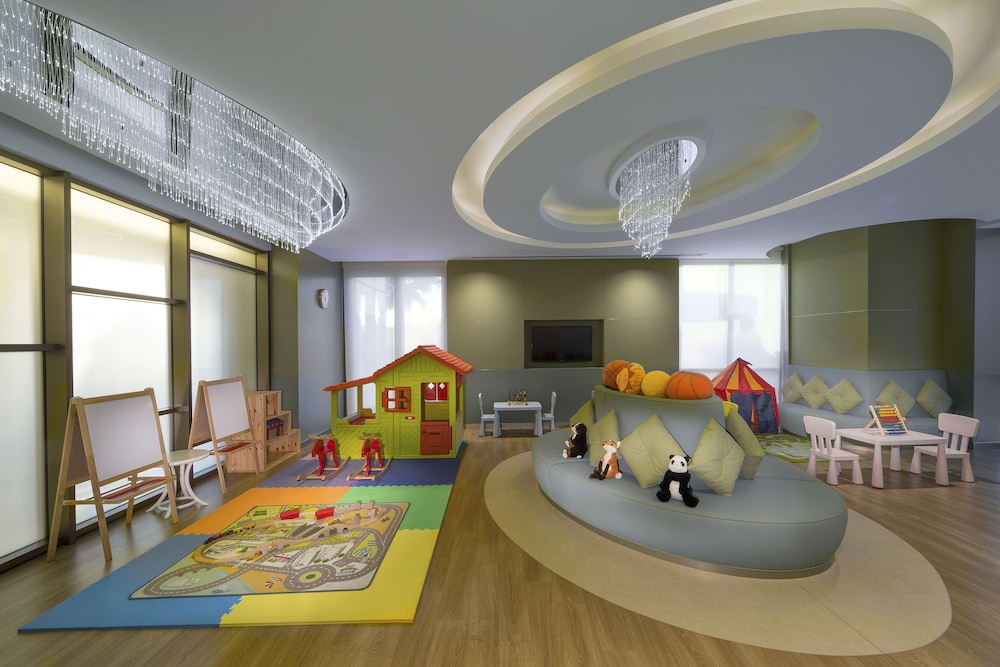 Hyatt Regency Dubai Creek Heights Residences — Attractions for children in Dubai