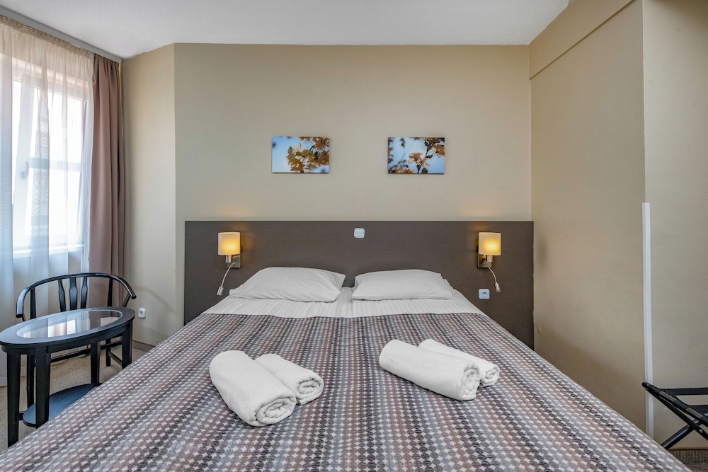 Corvin Hotel Budapest - Corvin wing - zdjęcie 5
