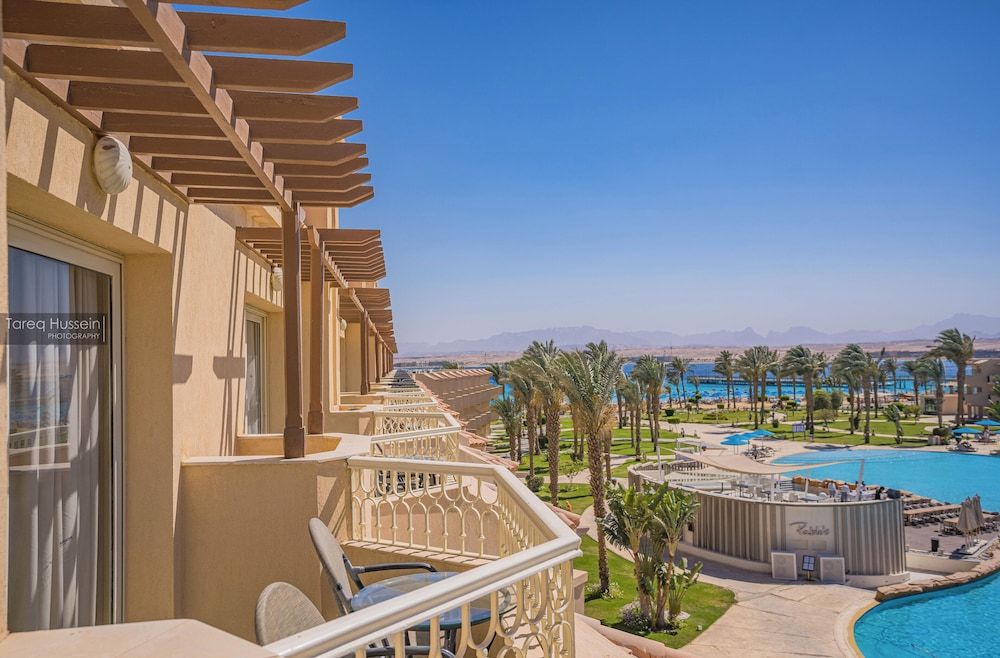 V Grand Beach Resort Sahl Hasheesh - zdjęcie 3