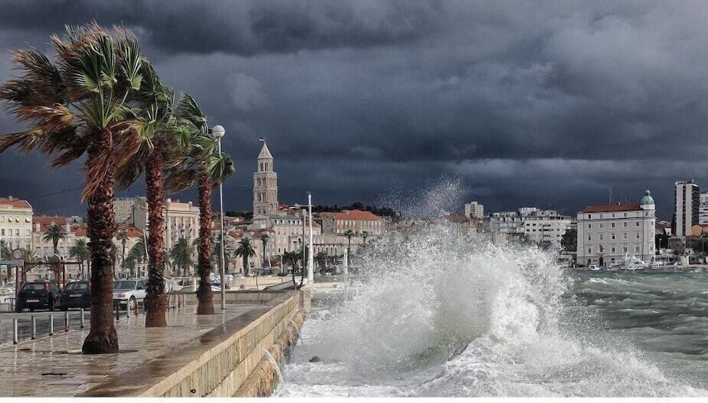 Apartments Marmont — Beach in Split, Split-Dalmatia