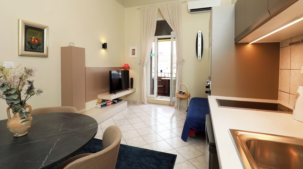 Apartments Marmont — Hotel rooms in Split, Split-Dalmatia