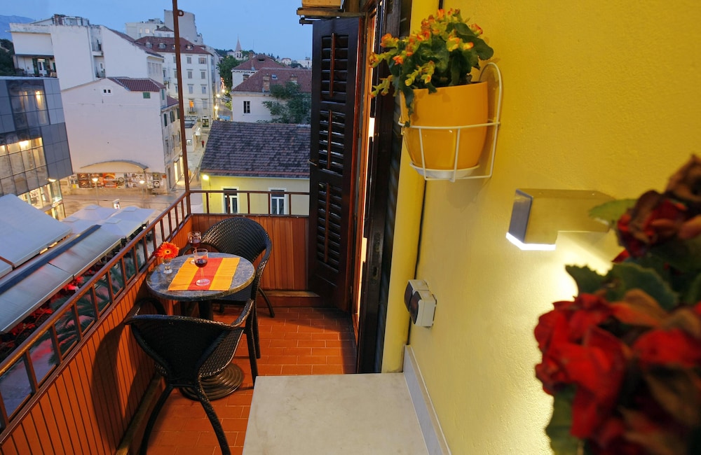 Apartments Marmont — Hotel rooms in Split, Split-Dalmatia