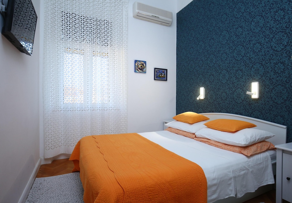 Apartments Marmont — Hotel rooms in Split, Split-Dalmatia