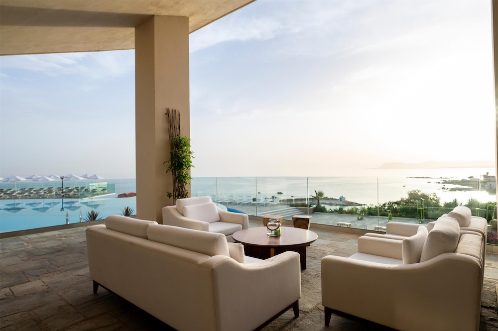 Leptos Panorama Hotel — Hotel rooms in Chania