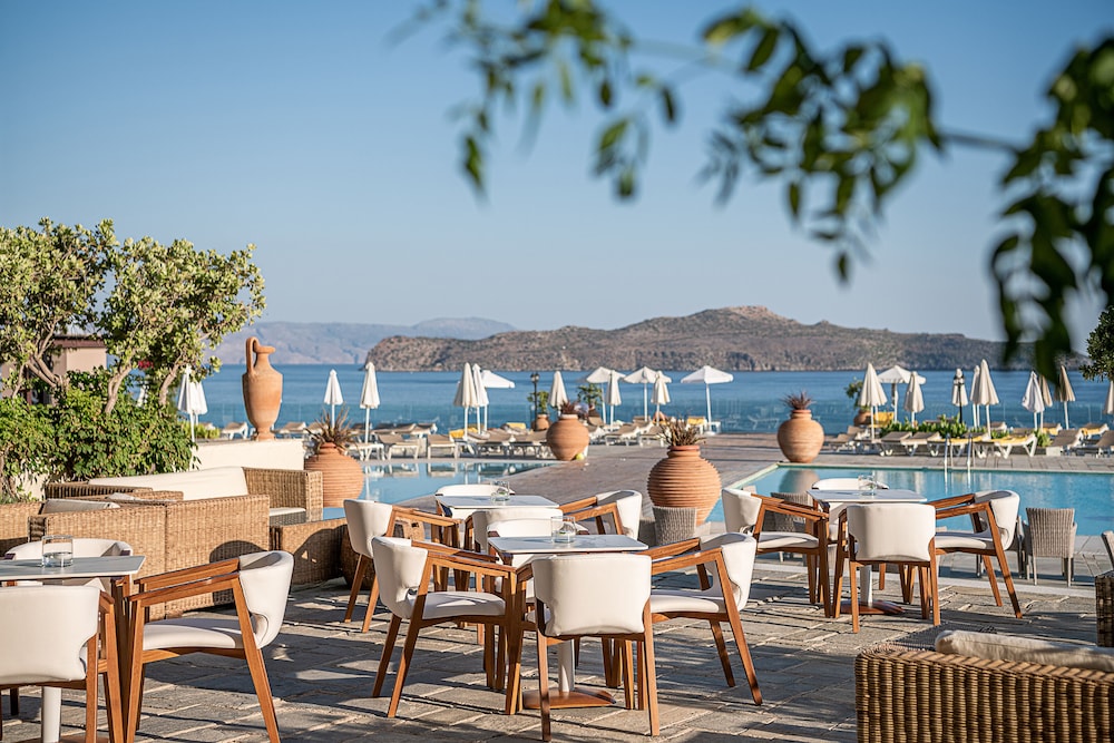 Leptos Panorama Hotel — Beach in Chania