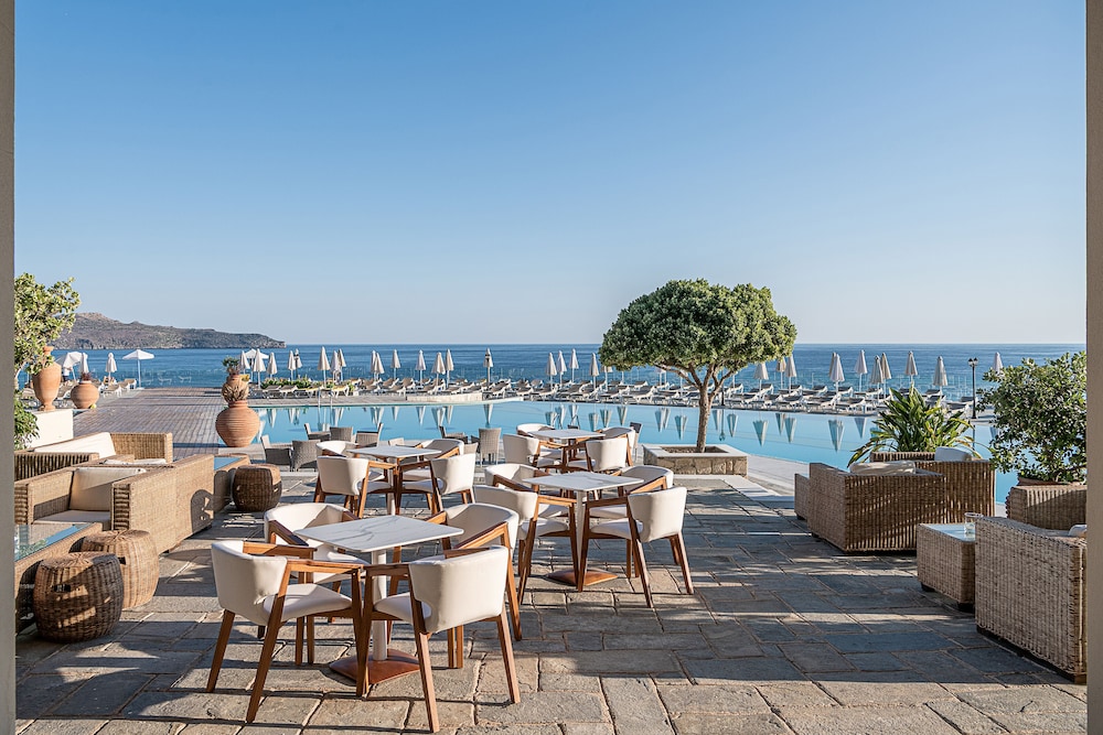 Leptos Panorama Hotel — Restaurant & bars in Chania