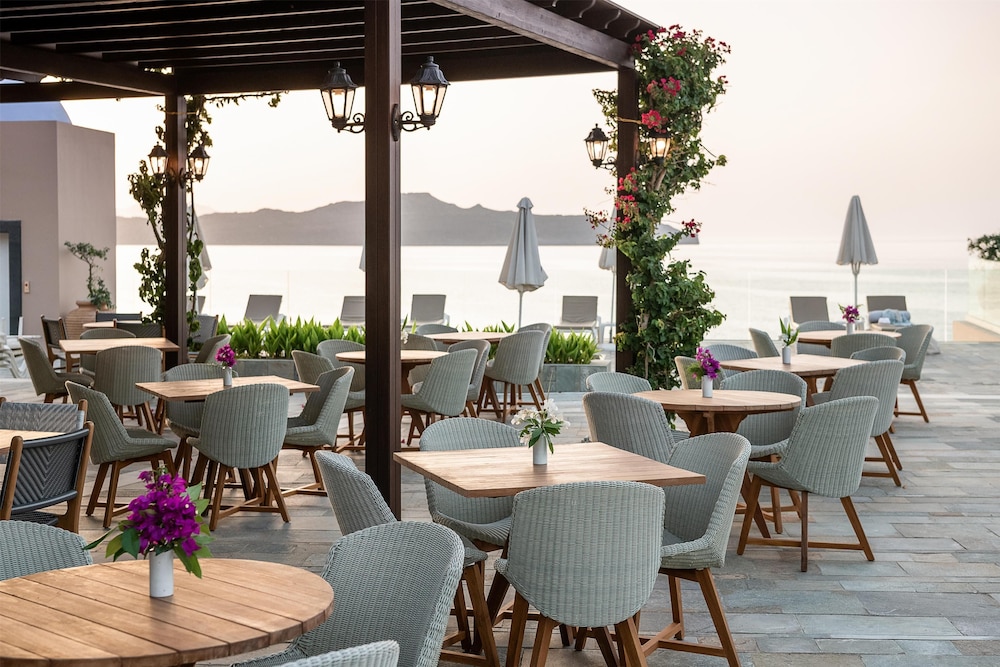 Leptos Panorama Hotel — Restaurant & bars in Chania