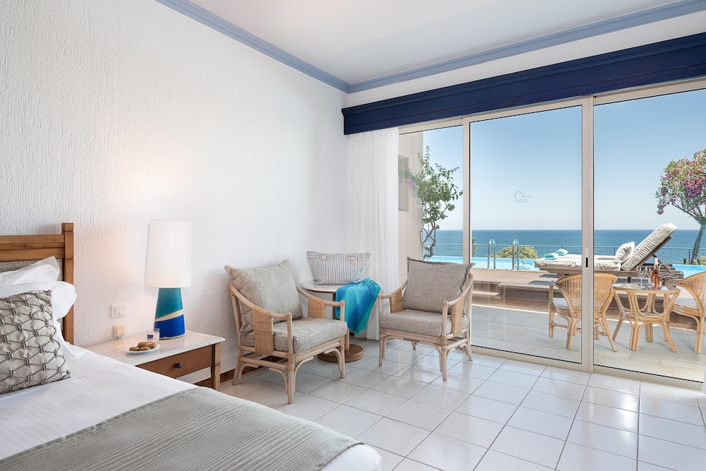 Leptos Panorama Hotel — Beach in Chania