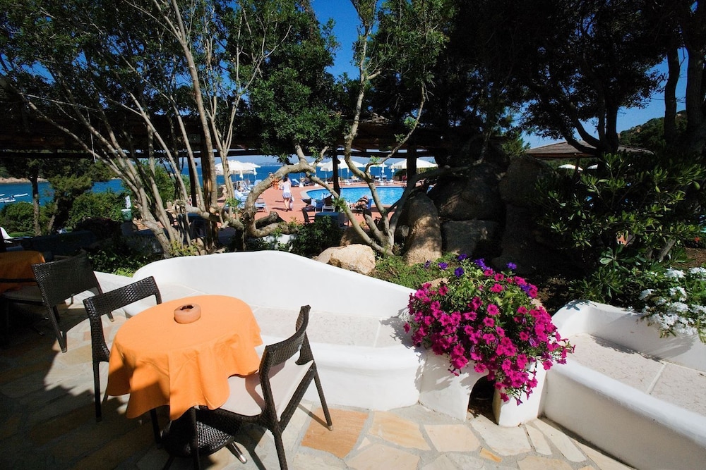 Hotel la Bisaccia — Swimming pool in Arzachena, Sardinia