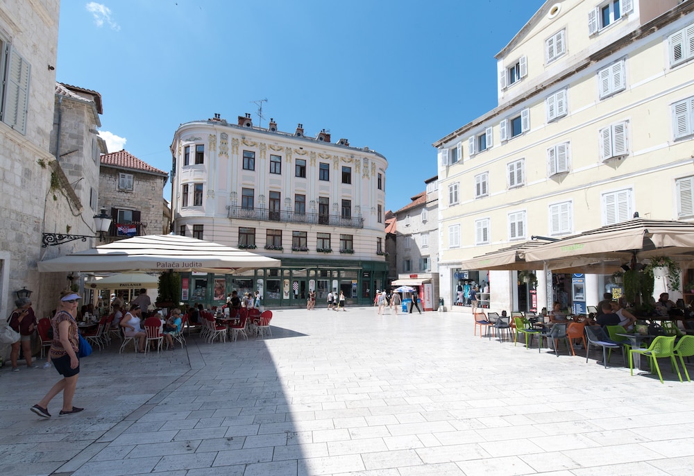 Central Square Heritage Hotel — Attractions in the area in Split, Split-Dalmatia