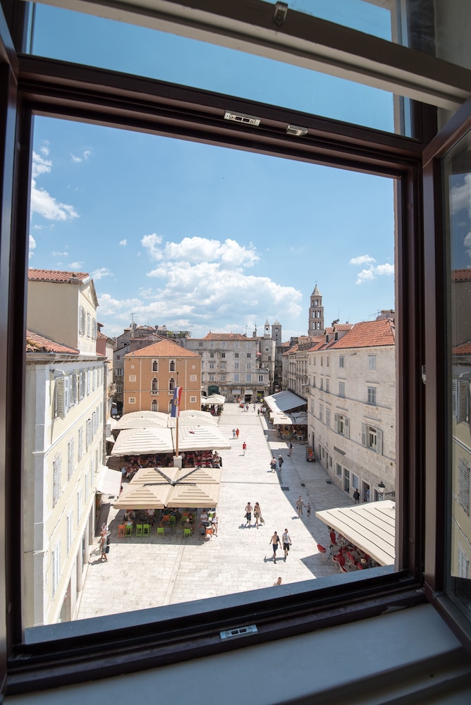 Central Square Heritage Hotel — Attractions in the area in Split, Split-Dalmatia