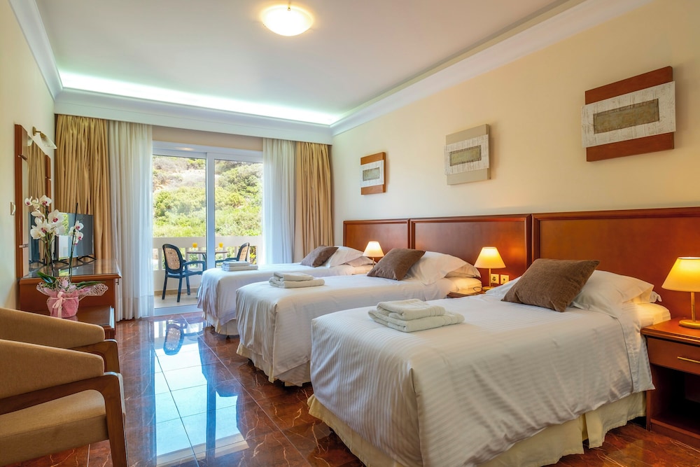 Porto Alegre — Hotel rooms in Chania