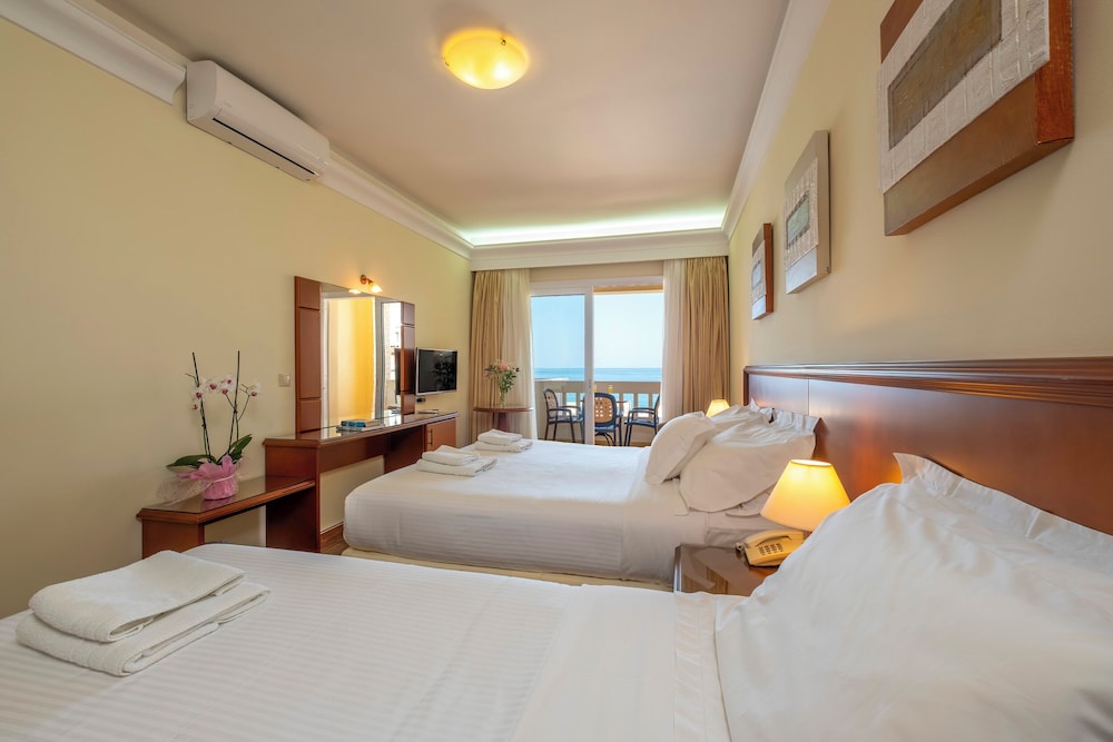 Porto Alegre — Hotel rooms in Chania