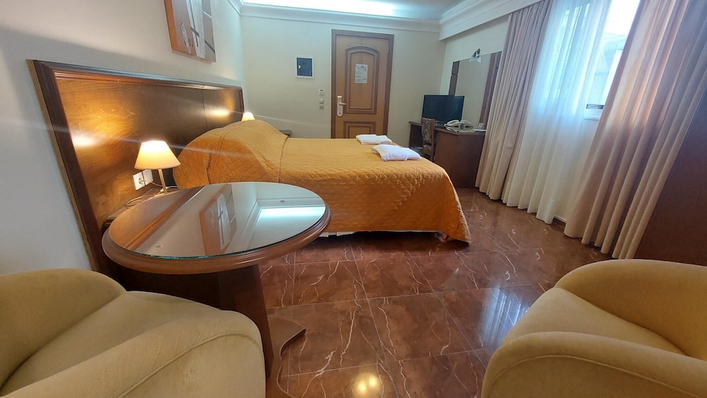 Porto Alegre — Hotel rooms in Chania