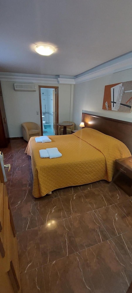 Porto Alegre — Hotel rooms in Chania