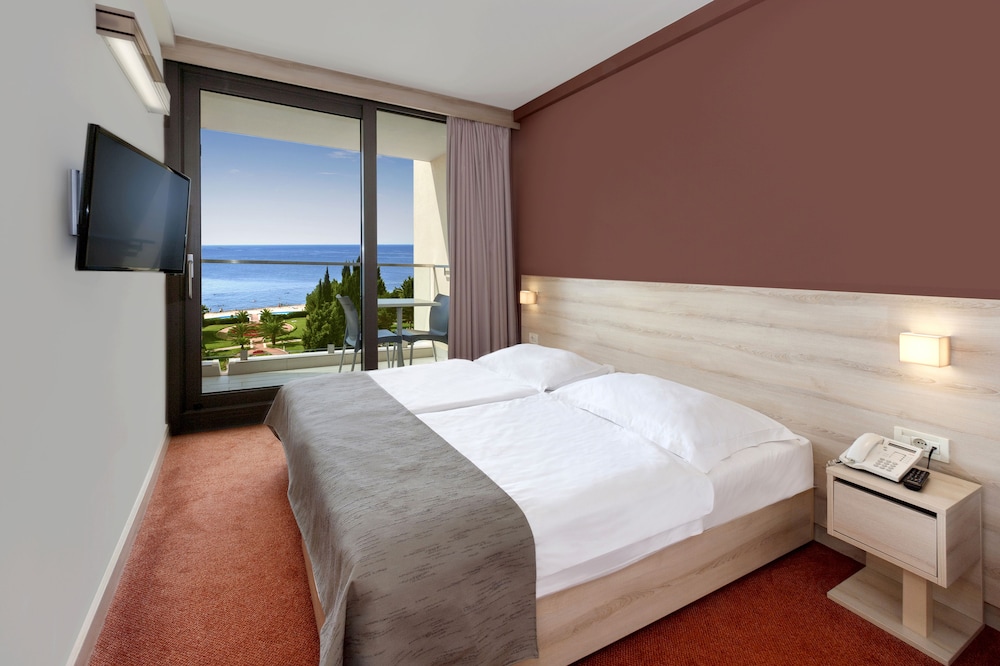 Hotel Materada Plava Laguna — Hotel rooms in Poreč, Istria