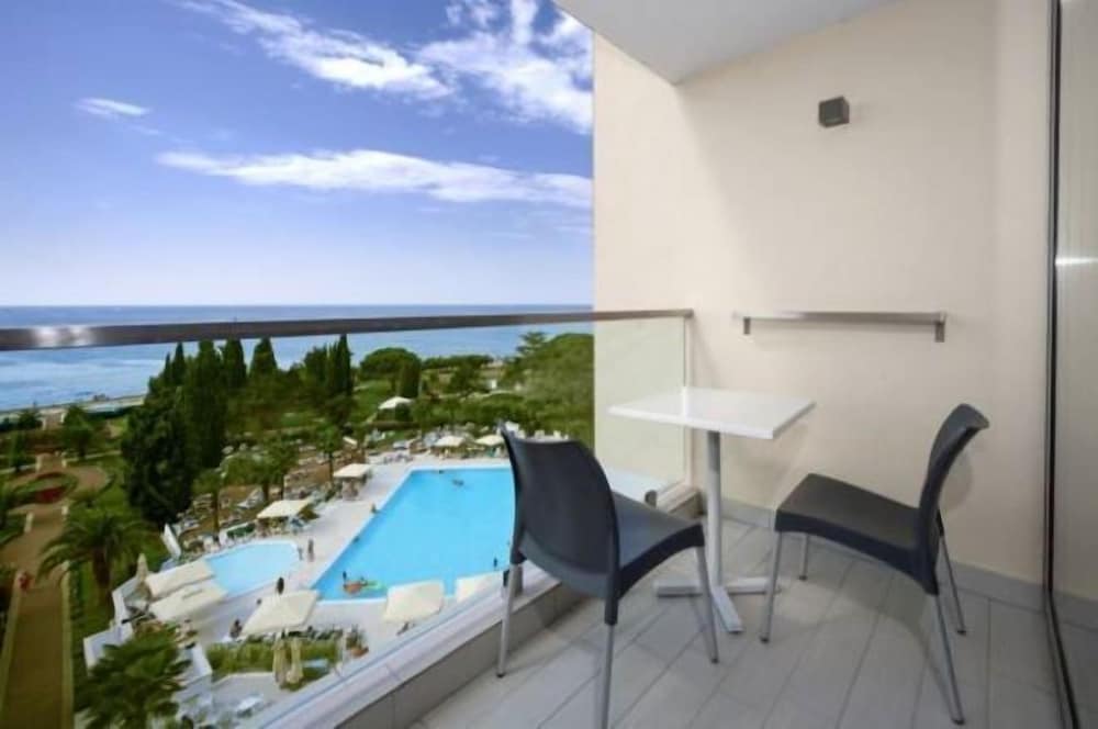 Hotel Materada Plava Laguna — Swimming pool in Poreč, Istria