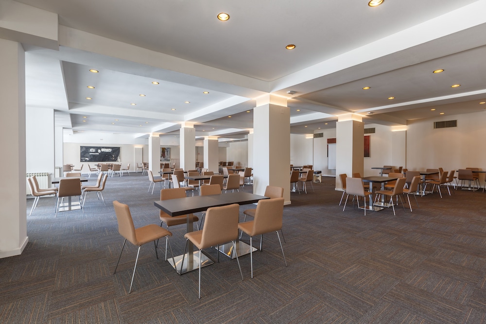 Hotel Materada Plava Laguna — Restaurant & bars in Poreč, Istria