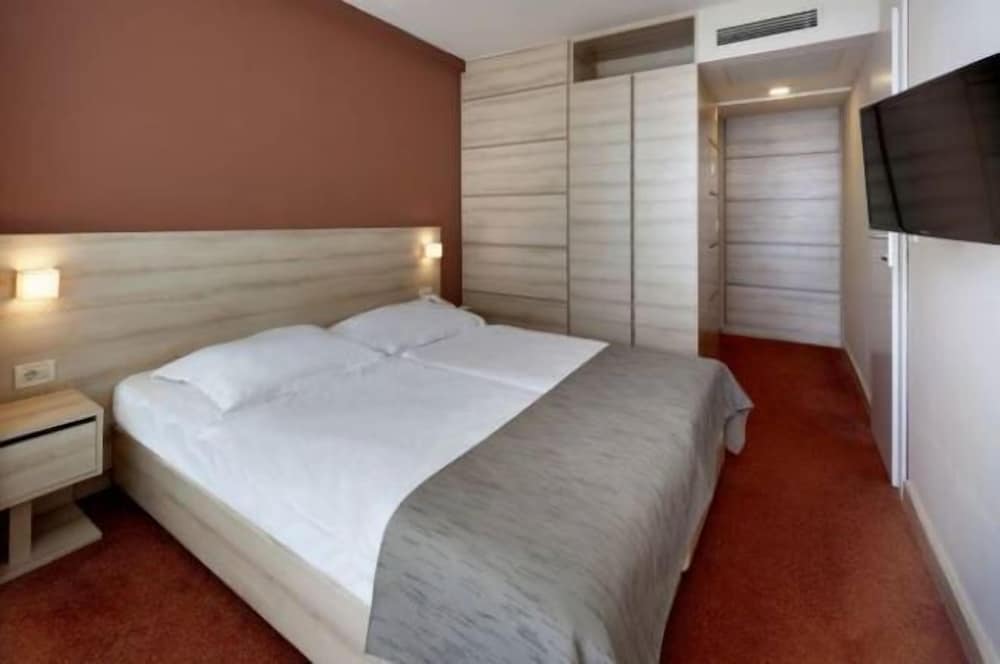 Hotel Materada Plava Laguna — Hotel rooms in Poreč, Istria