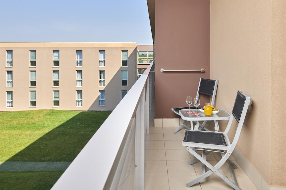 Hotel Molindrio Plava Laguna — Hotel building in Poreč, Istria