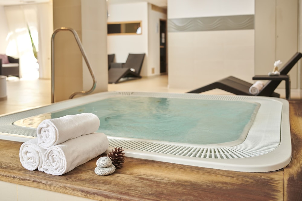 Hotel Molindrio Plava Laguna — Spa in Poreč, Istria