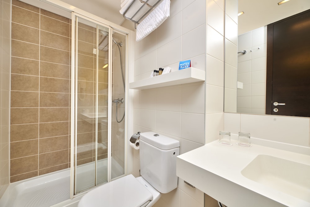 Hotel Molindrio Plava Laguna — Hotel rooms in Poreč, Istria