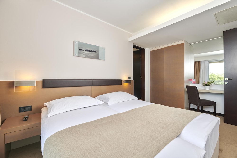 Hotel Molindrio Plava Laguna — Hotel rooms in Poreč, Istria