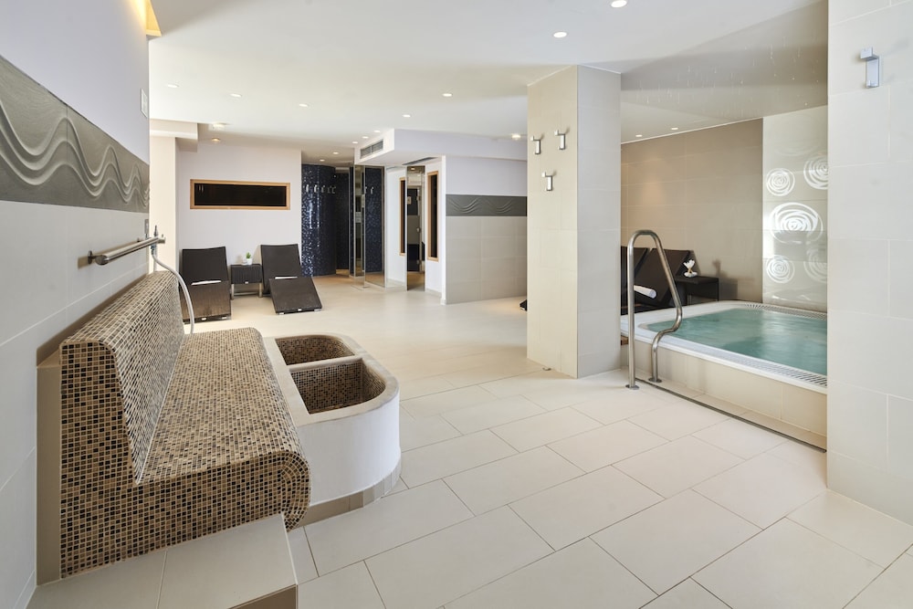 Hotel Molindrio Plava Laguna — Spa in Poreč, Istria
