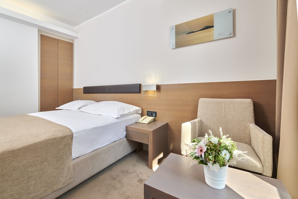 Hotel Molindrio Plava Laguna — Hotel rooms in Poreč, Istria