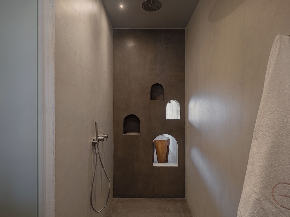 The Theodore Boutique Hotel — Hotel rooms in Chania