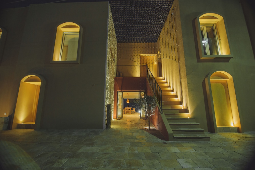 The Theodore Boutique Hotel — Hotel building in Chania
