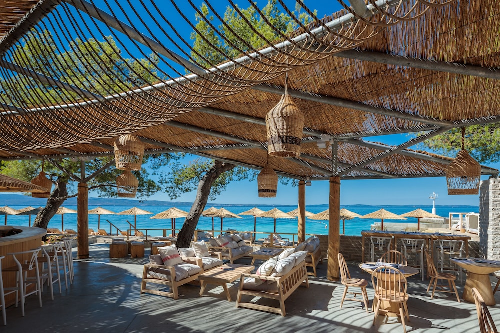 Le Meridien Lav, Split — Restaurant & bars in Podstrana, Split-Dalmatia