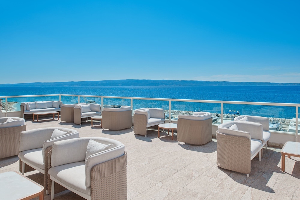 Le Meridien Lav, Split — Restaurant & bars in Podstrana, Split-Dalmatia