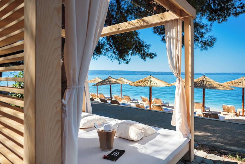 Le Meridien Lav, Split — Beach in Podstrana, Split-Dalmatia