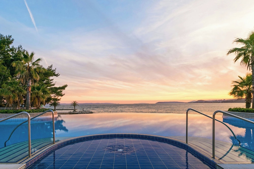 Le Meridien Lav, Split — Swimming pool in Podstrana, Split-Dalmatia
