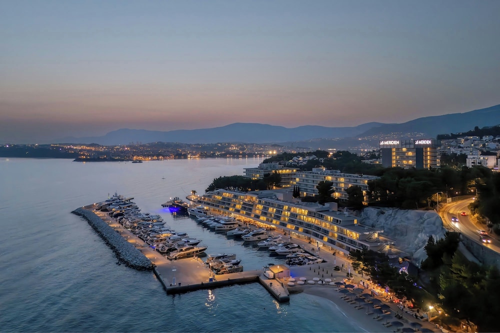 Le Meridien Lav, Split — Hotel building in Podstrana, Split-Dalmatia