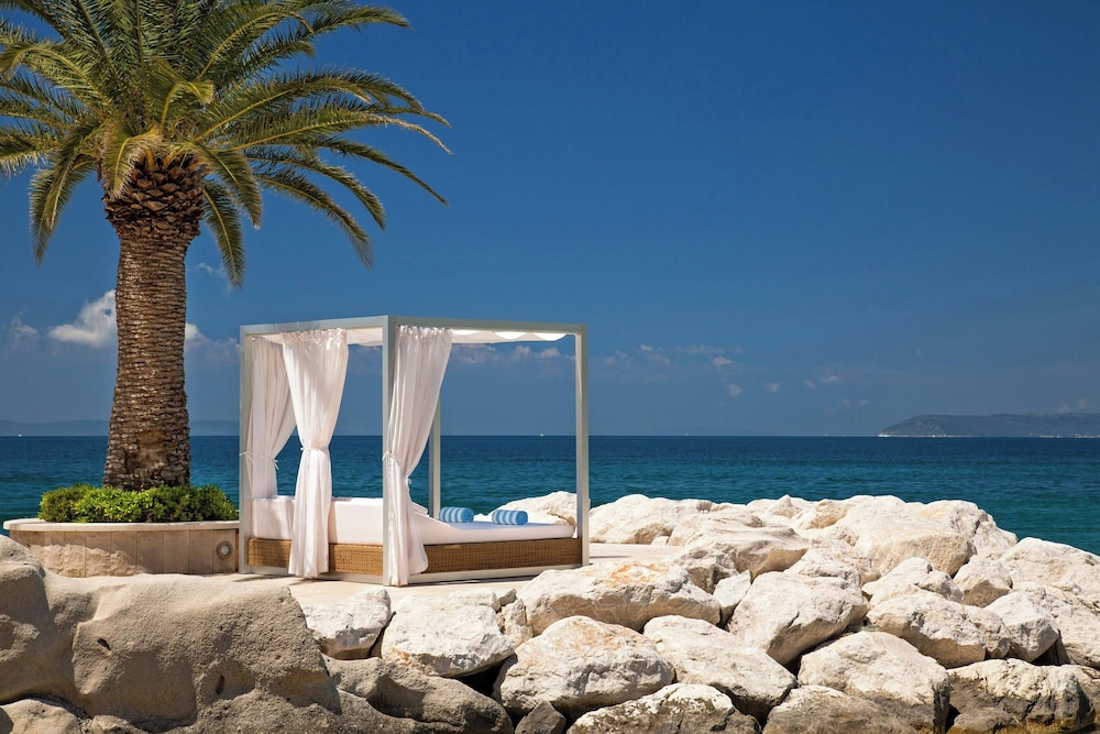 Le Meridien Lav, Split — Beach in Podstrana, Split-Dalmatia