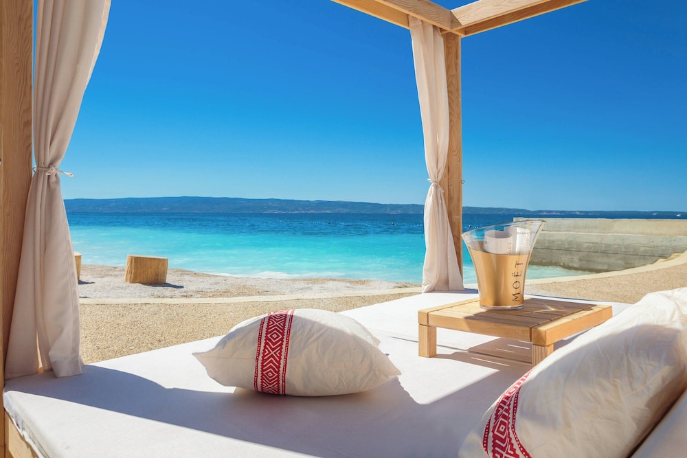 Le Meridien Lav, Split — Beach in Podstrana, Split-Dalmatia