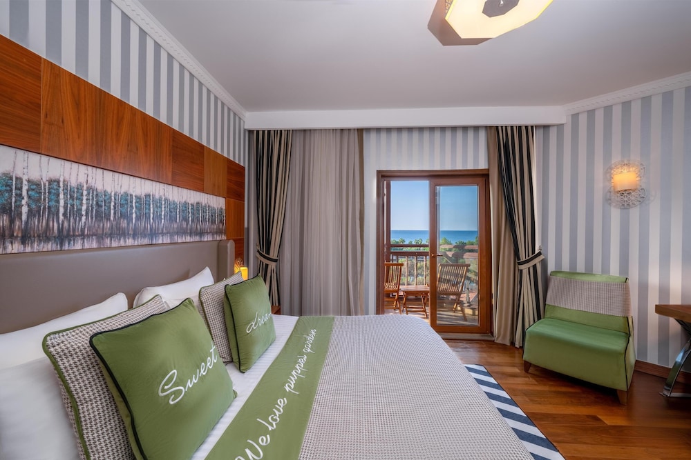 Selectum Family Resort Belek — Hotel rooms in Belek