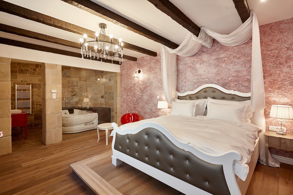 Maison Bistro & Hotel - zdjęcie 5